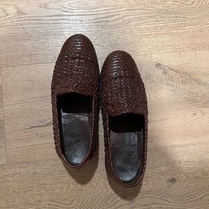 Women’s vintage Cole Haan woven loafers
